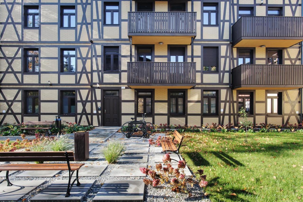 Witkacownia Apartament Z Parkingiem Торунь Екстер'єр фото
